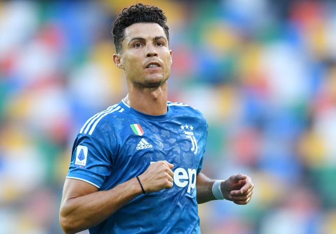 Ronaldo mờ nhạt trong ngày Juventus thua ngược Udinese