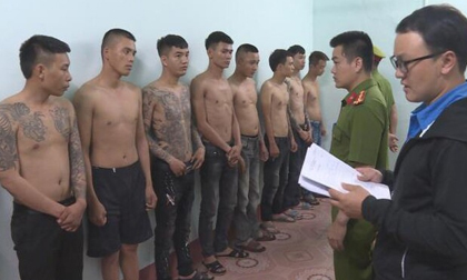 Bắt 2 nhóm tín dụng đen cho vay với lãi suất cắt cổ lên đến 480%/năm