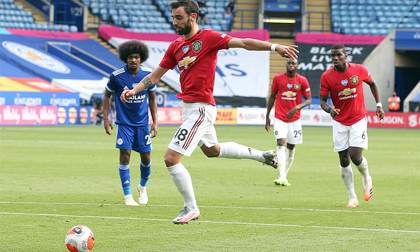 Ngoại hạng Anh hạ màn: Bruno Fernandes tỏa sáng đưa MU dự Champions League