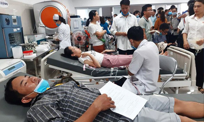 'Rừng người' đến bệnh viện hiến 230 đơn vị máu cứu 21 nạn nhân vụ tai nạn thảm khốc ở Quảng Bình