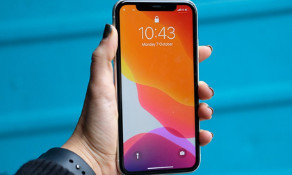 iPhone 11 xách tay giá rẻ tràn về Việt Nam nhưng bạn không nên mua