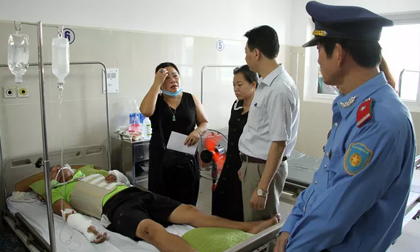 Vụ lật xe ở Quảng Bình: Đại tang trong '30 năm ngày về'