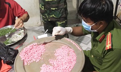 Căn nhà giáp biên giới Campuchia có 10 kg ma túy