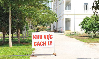 Cách ly tài xế grab chở nữ sinh viên mắc Covid-19, tài xế xe khách đã khai báo y tế