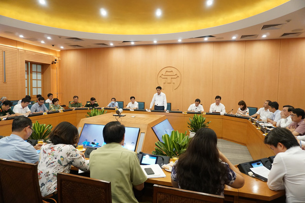 Hà Nội nâng mức nguy cơ lây nhiễm Covid-19 sau khi ghi nhận ca dương tính lần 1 Hà Nội nâng mức nguy cơ lây nhiễm Covid-19 sau khi ghi nhận ca dương tính lần 1