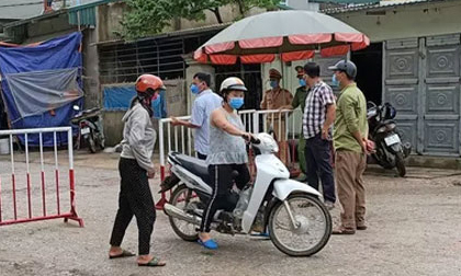 TP Sầm Sơn phong tỏa khu phố có 305 hộ dân sau khi ghi nhận ca nghi mắc Covid-19