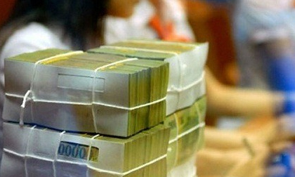 Các ngân hàng lớn tiếp tục giảm lãi suất gửi tiết kiệm