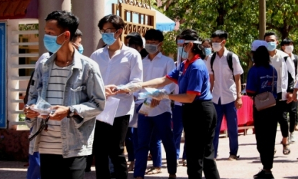 Bản tin thời tiết hôm nay 10/8: Hà Nội mưa dông, miền Trung nắng nóng tới 36-37 độ C