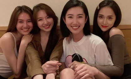 Hương Giang để lộ gương mặt mệt mỏi cùng đôi mắt đỏ hoe giữa ồn ào chuyện tình cảm gây lo lắng