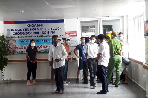 Bé gái tử vong bất thường sau sinh, người nhà Bé gái tử vong bất thường sau sinh, người nhà
