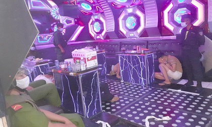 76 người sử dụng ma túy trong quán karaoke