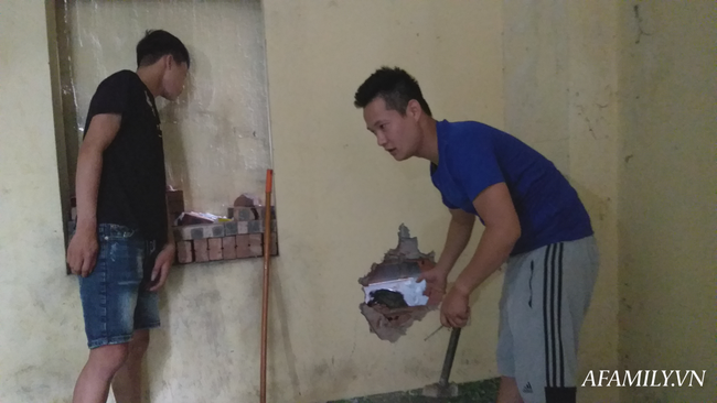 Sức khỏe bé trai sơ sinh nghi bị mẹ ném vào khe tường ở Hà Nội hiện ra sao? - 1