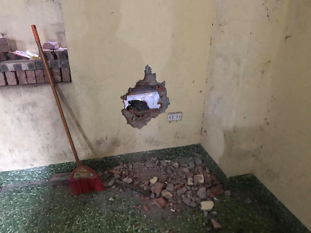 Vụ bỏ rơi con sơ sinh trong khe tường ở Hà Nội: Xóm trọ bàng hoàng, không ai biết nữ sinh mang bầu - 2