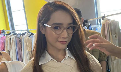 Lộ ảnh Nhã Phương bị chụp lén bằng camera thường, liệu nhan sắc có được tung hô như lời đồn?