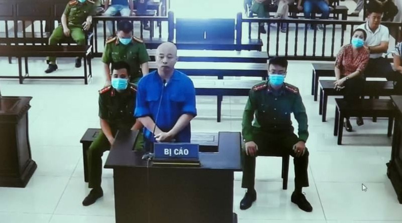 Đường ‘nhuệ’ khai 2 lần lao tới bị hại để… can ngăn