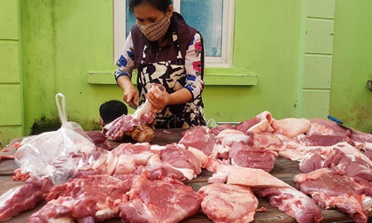 Giá thịt lợn hơi giảm xuống dưới 80.000 đồng/kg