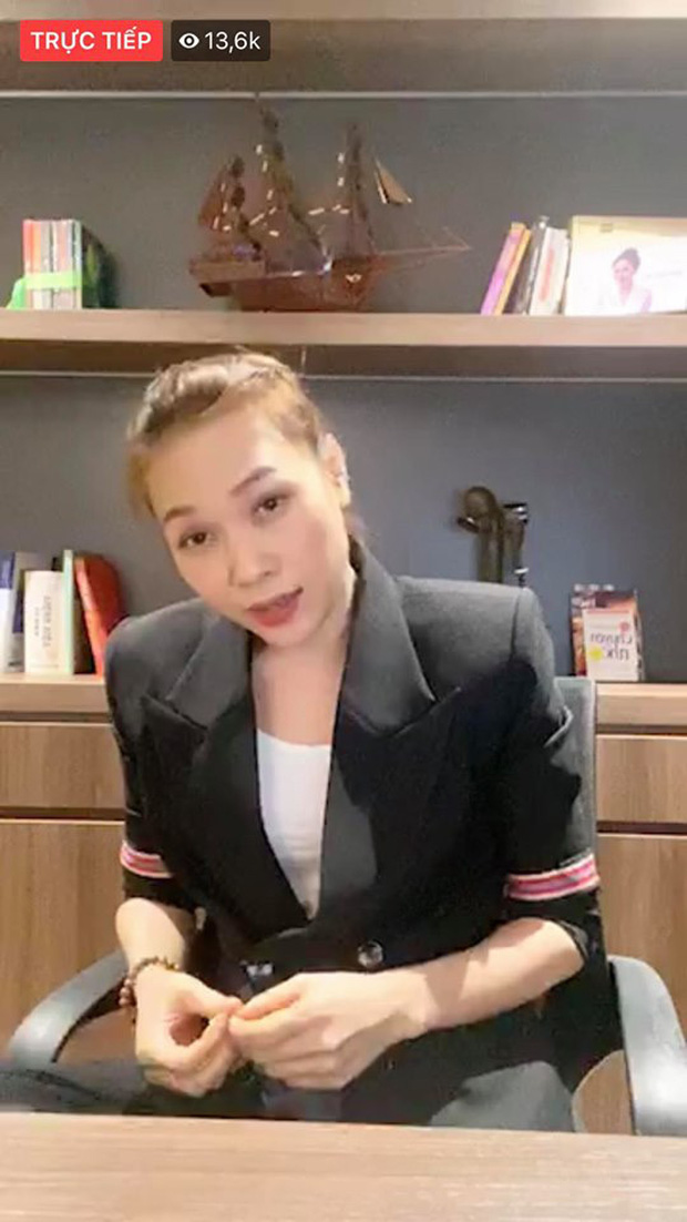 Mỹ Tâm phô diễn body làm rõ tin đồn mang thai, thẳng thắn trên livestream: 'Có em bé là chuyện vui, không việc gì phải giấu'