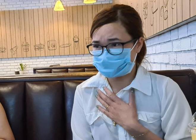 Cô gái bị chủ quán nướng Hiền Thiện bắt quỳ gối xin lỗi chưa dám về nhà vì sợ bị trả thù