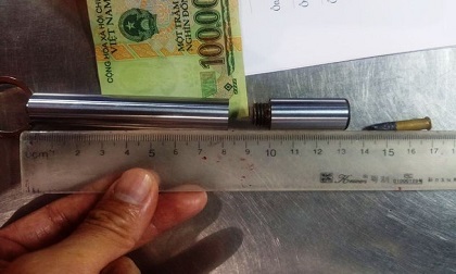 Nam thanh niên thủ súng bút đã lên nòng đi giao ma túy