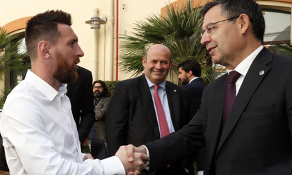 Barcelona và Messi thương thảo bất thành, lún sâu khủng hoảng