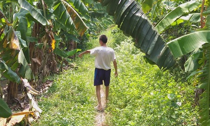 Bắt được nghi phạm hiếp dâm bé gái trong vườn chuối ở Hà Nội cùng 1 đồng phạm