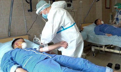 Vaccine Covid-19 của Nga tạo kháng thể ở toàn bộ người được tiêm thử