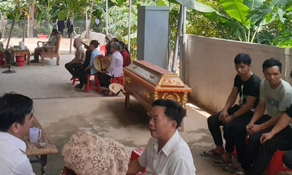 Gia cảnh đáng thương của học sinh lớp 5 bị tường sập đè tử vong