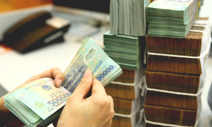Dưới 1 tỷ đồng, gửi tiết kiệm tại quầy ngân hàng nào có lợi nhất hiện nay?