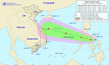 Áp thấp nhiệt đới đang di chuyển vào biến Đông, Hà Nội có mưa rào và dông