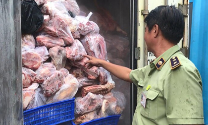 Phát hiện gần 1 tấn thịt lợn mắc dịch tả châu Phi đang trên đường đưa đi tiêu thụ