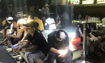 Hơn 100 nam nữ mở 'tiệc' ma túy trong quán bar New Club