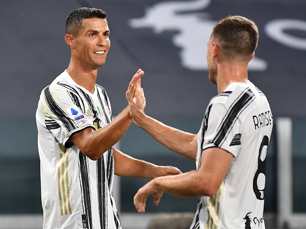 Ronaldo 'nổ súng', Juventus khởi đầu như mơ cùng tân HLV Pirlo - 1