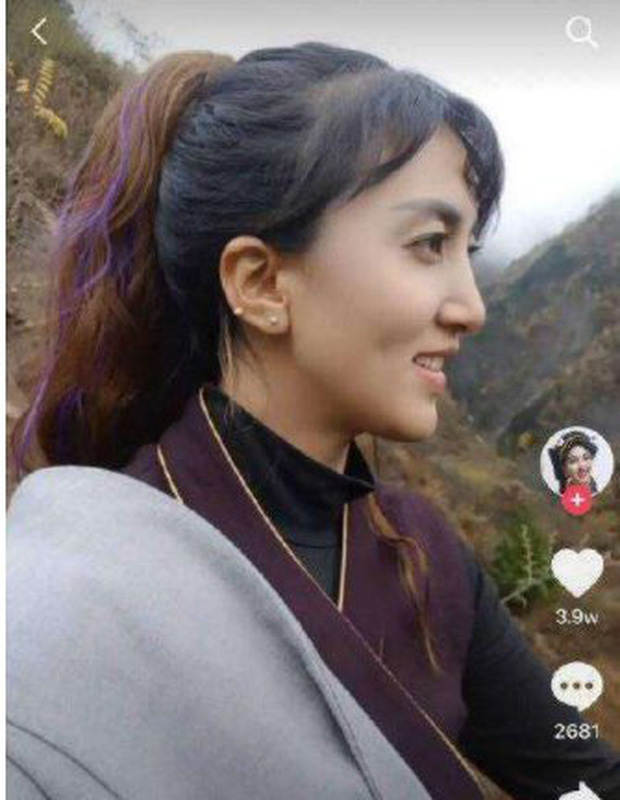Bị thiêu sống ngay trên sóng livestream, nữ streamer nhận được nghĩa cử ấm lòng của dân mạng Bị thiêu sống ngay trên sóng livestream, nữ streamer nhận được nghĩa cử ấm lòng của dân mạng