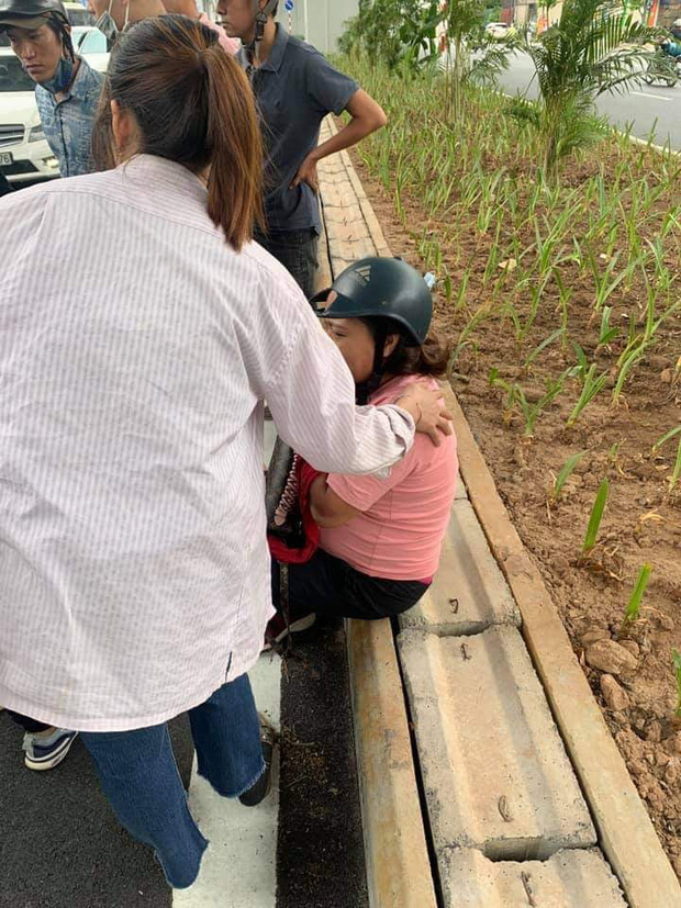 Lý lịch bất hảo của thiếu niên 17 tuổi dùng gậy đập phá xe máy của người bênh vực bà bầu sau va chạm giao thông - 1