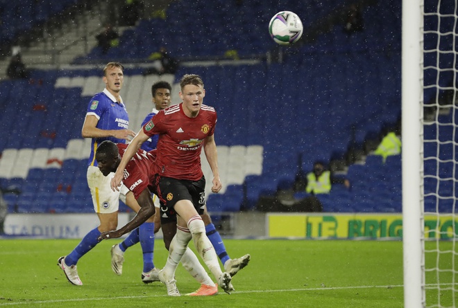 MU vào tứ kết League Cup sau trận thắng 3-0