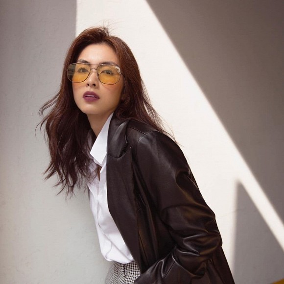 Tăng Thanh Hà gây thương nhớ với nhan sắc đỉnh cao dù chỉ make up nhẹ nhàng trong buổi tụ họp cùng hội bạn thân - 1 Tăng Thanh Hà gây thương nhớ với nhan sắc đỉnh cao dù chỉ make up nhẹ nhàng trong buổi tụ họp cùng hội bạn thân - 1