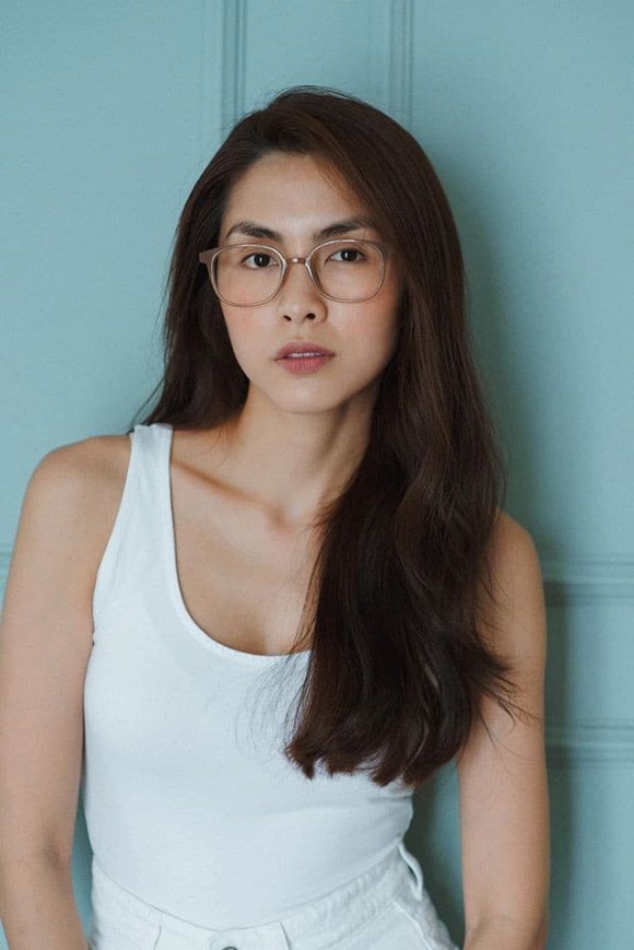 Tăng Thanh Hà gây thương nhớ với nhan sắc đỉnh cao dù chỉ make up nhẹ nhàng trong buổi tụ họp cùng hội bạn thân - 2 Tăng Thanh Hà gây thương nhớ với nhan sắc đỉnh cao dù chỉ make up nhẹ nhàng trong buổi tụ họp cùng hội bạn thân - 2