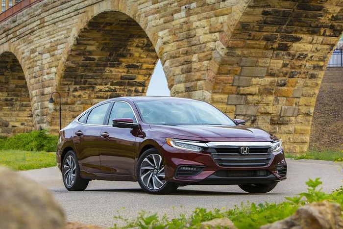 10 mẫu ô tô an toàn nhất thế giới năm 2020, Camry và Mazda tiến bộ bất ngờ