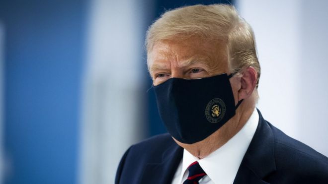 Nhà Trắng thừa nhận tình trạng của ông Trump nghiêm trọng hơn công bố Nhà Trắng thừa nhận tình trạng của ông Trump nghiêm trọng hơn công bố