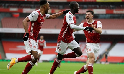 Dự bị tỏa sáng, Arsenal nối dài mạch trận ấn tượng trên sân nhà