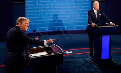 Ông Trump ở 'đỉnh lây nhiễm' vào ngày tranh luận với Joe Biden