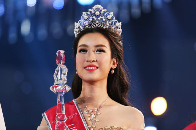 Hoa hậu Đỗ Mỹ Linh hé lộ tổng số tiền tích cóp được sau 4 năm đăng quang Hoa hậu VN - Ảnh 1. Hoa hậu Đỗ Mỹ Linh hé lộ tổng số tiền tích cóp được sau 4 năm đăng quang Hoa hậu VN - Ảnh 1.