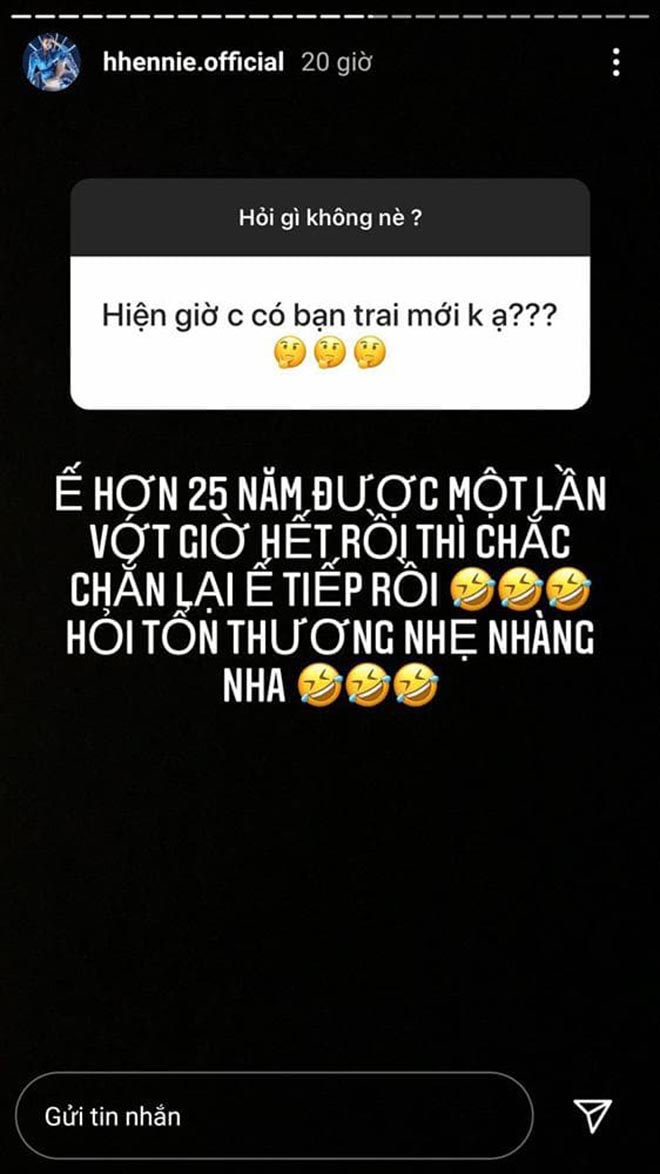 Phản ứng của H’Hen Niê khi bị hỏi chị có bạn trai mới không ạ? - Ảnh 2.