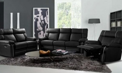 Nên mua sofa hay bàn ghế gỗ cho gia đình?