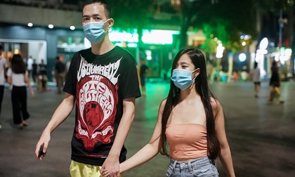 Hà Nội xử lý người không đeo khẩu trang tại khu trung tâm