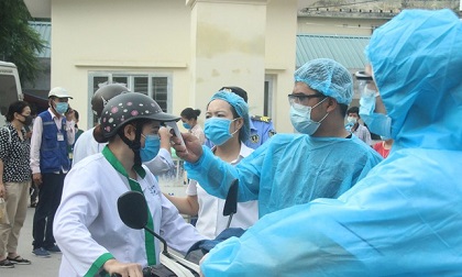 Người đàn ông 57 tuổi mắc COVID-19, được cách ly tại Ninh Bình