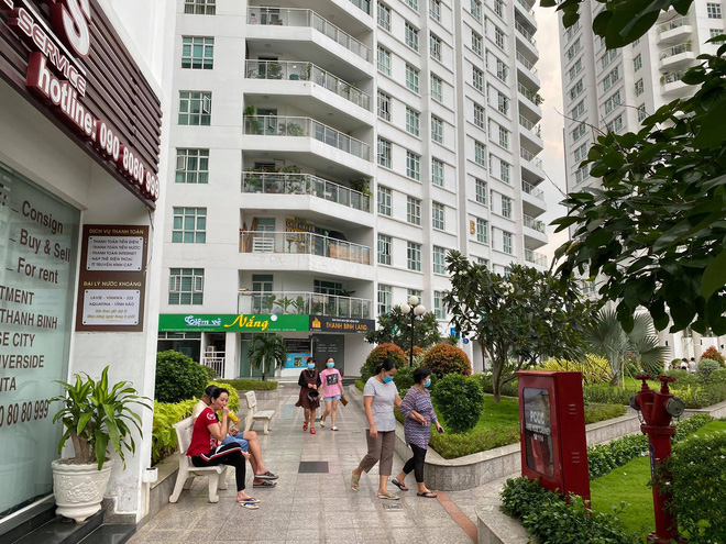 Vụ thi thể người phụ nữ lìa đầu ở chung cư quận 7: Cư dân hoang mang kể lại thời điểm phát hiện sự việc - 3