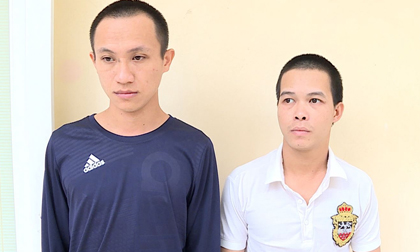 Bắt giữ 2 nam thanh niên trộm 13 chậu hoa lan trị giá khoảng 1,5 tỷ đồng ở Hưng Yên