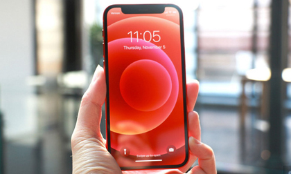 Ngắm iPhone 12 Mini thực tế, rất nhỏ gọn!
