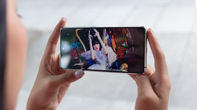 Top 4 chiếc smartphone từ Samsung với thiết kế tinh tế và sang trọng bậc nhất hiện nay - 5